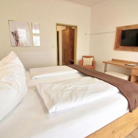 פודרסדורף אם סי Hotel & Restaurant Seehof חדר תמונה
