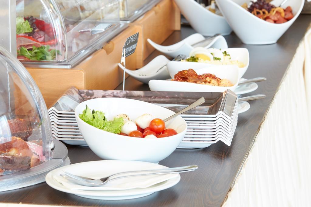 פודרסדורף אם סי Hotel & Restaurant Seehof מראה חיצוני תמונה